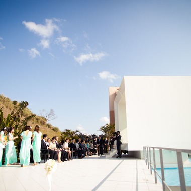 ONESTYLE wedding photo (岡田進広)が撮影した「沖縄カフーリゾート/フチャクコンドホテル」のウェディングフォト