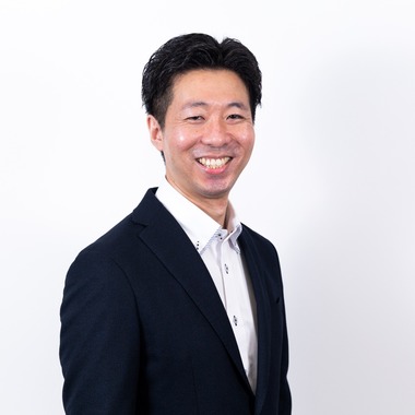 滋賀淳が撮影した「プロフィール、インタビュー」の写真