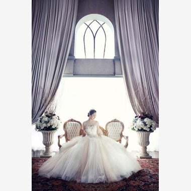 Photo taken by Lee bridal - 