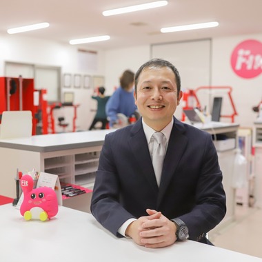 腰山大雅が撮影した「スポーツジム・ワイナリー・ダンスカンパニー」の写真