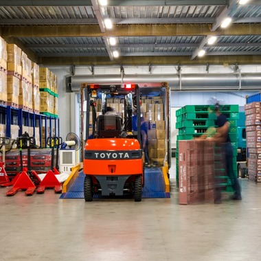 大對敏嗣が撮影した「建築撮影×企業イメージ」の写真