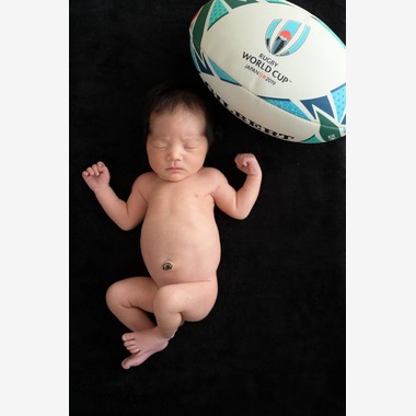 アラタンホヤガが撮影した「ニューボーンフォト」の写真