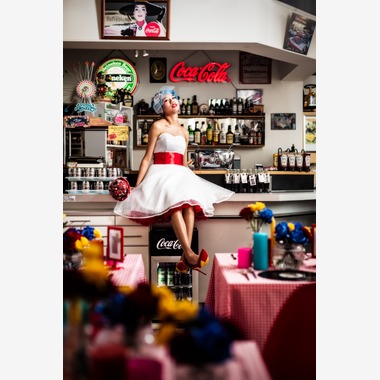 Photo taken by GRAPHYS - Pin up Wedding