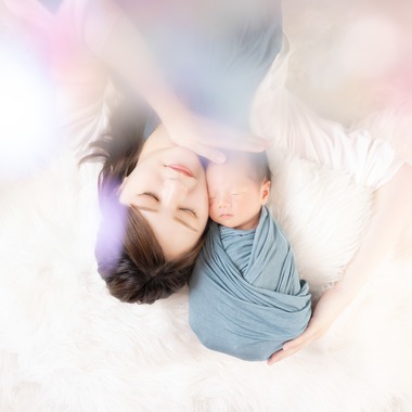 合同会社PHOTO FACTORY LARが撮影した「ニューボーンフォト」の写真