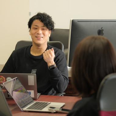 アールフォトが撮影した「企業撮影」の写真