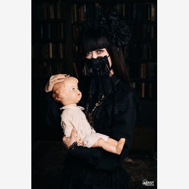 KIRAが撮影した「ファッションブランド作品撮り」の写真