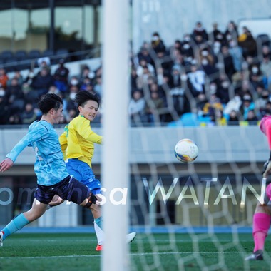 Tomohisa Watanabeが撮影した「スポーツ　高校サッカー　TEIKYO Canaria Eleven」の写真