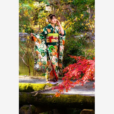 フォトグラフ山王が撮影した「成人式の前撮りを紅葉の時期に」の写真