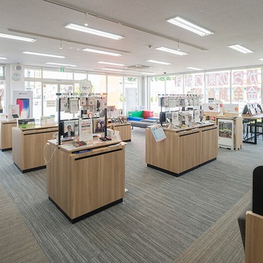 吉田佳央が撮影した「携帯ショップ 採用ぺージ用撮影」の写真