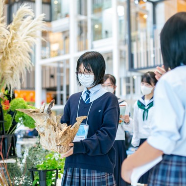 MEGANETWORKSが撮影した「全国高校生花いけバトル」の写真