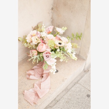 Photo taken by Floraison - Engagement Photoshoot in Paris