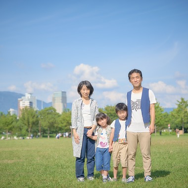 Earth Creative Productsが出張撮影した「ファミリー」の家族写真
