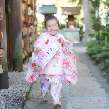 フォトスタジオトワが撮影した「お宮参り・七五三撮影等キッズ撮影」の写真
