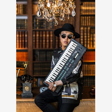 渡邉芳久が撮影した「アーティスト・プロフィール写真」の写真