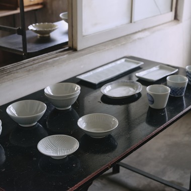 内村 円が撮影した「陶器・器のお店 HP用写真」の写真