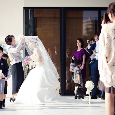 ONESTYLE wedding photo (岡田進広)が撮影した「沖縄カフーリゾート/フチャクコンドホテル」のウェディングフォト