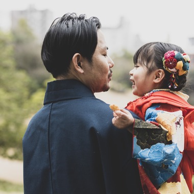 ヤマモトハンナ写真店が出張撮影した「七五三撮影」の家族写真