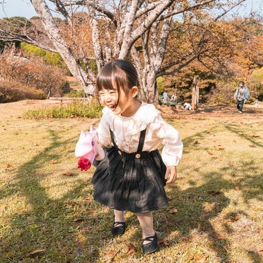 日下翔太郎が撮影した「屋外でのお子様メインの家族写真」の写真