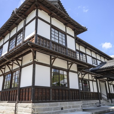 ならもとかずやが撮影した「旧和歌山県議会議事堂」の写真