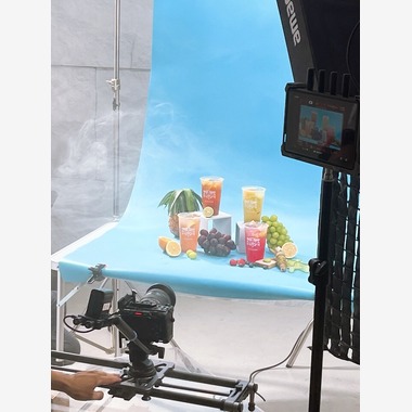 ジョン ソンミンが撮影した「ケーキとフルーツティー」の写真