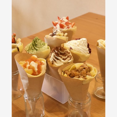 小野和也が撮影した「火花 - クレープ専門店」の写真