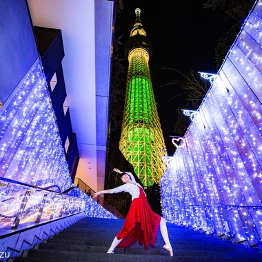 踊るカメラマンAKIRAが撮影した「ダンサーと夜景・イルミネーション」の写真