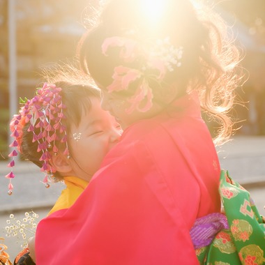 高夏写真店が出張撮影した「七五三の撮影」の家族写真