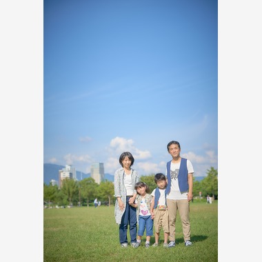 Earth Creative Productsが出張撮影した「ファミリー」の家族写真