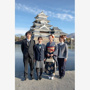 ストーンキーが撮影した「松本城での成人式」の写真