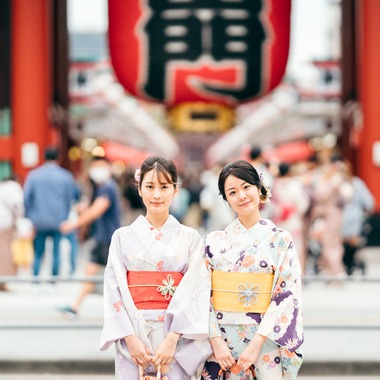 モーメンツが出張撮影した「浅草散策」の家族写真