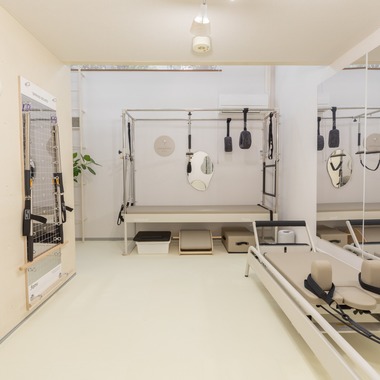 MEGANETWORKSが撮影した「ピラティス・スタジオ」の写真