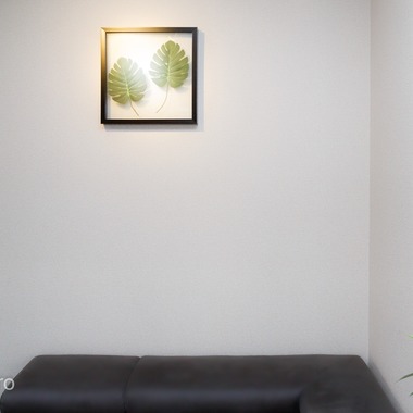 ABNフォトが撮影した「手もみサロン」の写真