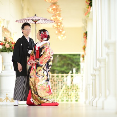 PIC WEDDING PHOTO（泉田 裕秀）が撮影した「色打掛」のウェディングフォト