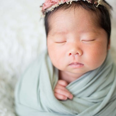 Smile works／益田ともかが出張撮影した「ニューボーンフォト＠大阪」の家族写真