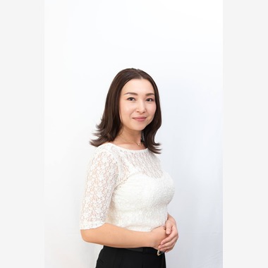 lin photodesignが撮影した「ネイルサロンのスタッフプロフィール撮影」の写真