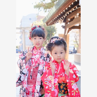 高夏写真店が出張撮影した「七五三の撮影」の家族写真