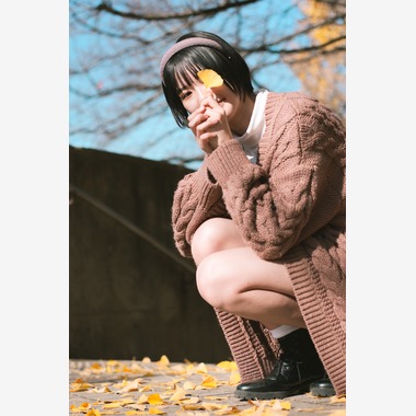 白石智啓が撮影した「銀杏と人」の写真