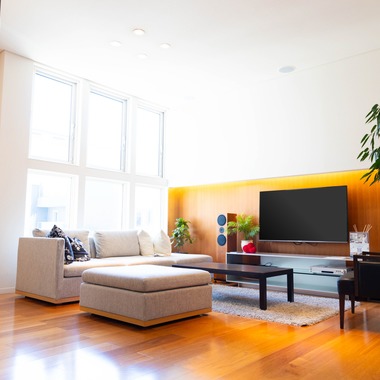 小山将冬が撮影した「内観」の写真