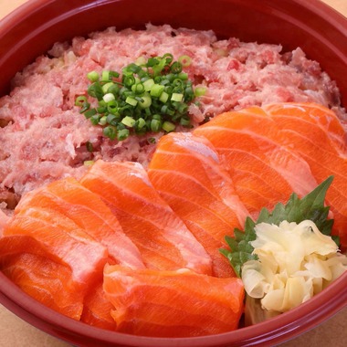 森安　照が撮影した「海鮮丼」の写真