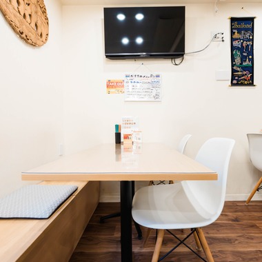 遠藤雄介・JEADO Worksが撮影した「メイサイストア2｜店内・料理ギャラリー」の写真