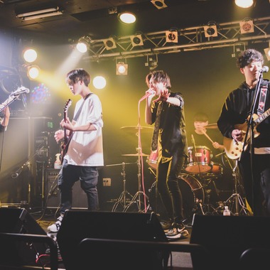 内田 明義が撮影した「プロフィール/アーティスト写真」の写真