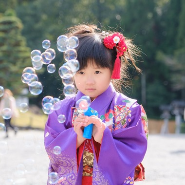 高夏写真店が出張撮影した「七五三の撮影」の家族写真