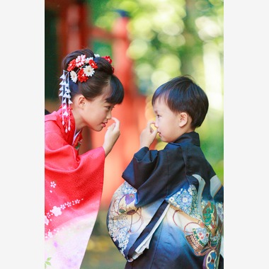 Bernard Lykesが出張撮影した「平安宮七五三」の家族写真