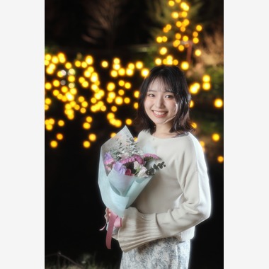 管野　利が撮影した「女性ポートレート」の写真