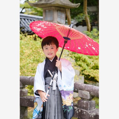 高夏写真店が出張撮影した「七五三の撮影」の家族写真