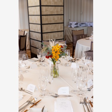 Photo taken by UCHIUMI Toshihiko. - Flower decorations for the reception hall