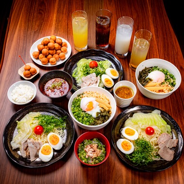 武内ピクチャーズが撮影した「テーブルフォト(つけ麺)」の写真