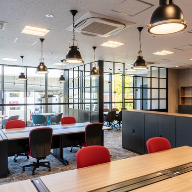 宮地英司が撮影した「office」の写真