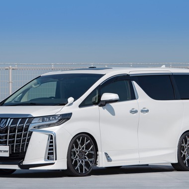 有限会社　澤田スタジオが撮影した「自動車、ホイール」の写真