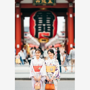 モーメンツが出張撮影した「浅草散策」の家族写真